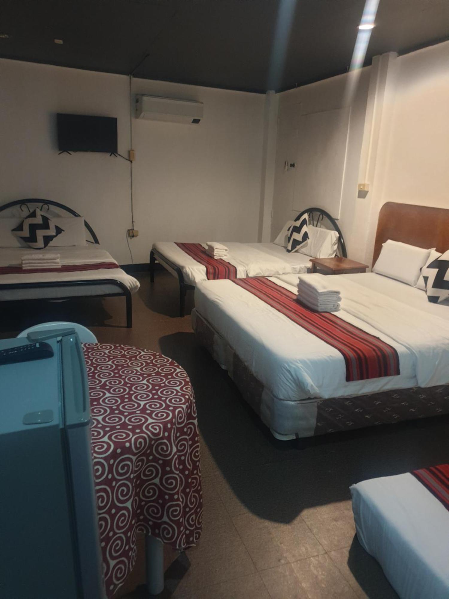 Hotel Kwarto's Siquijor Zewnętrze zdjęcie